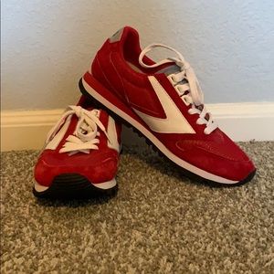 Retro Brooks Sneakers NWOT